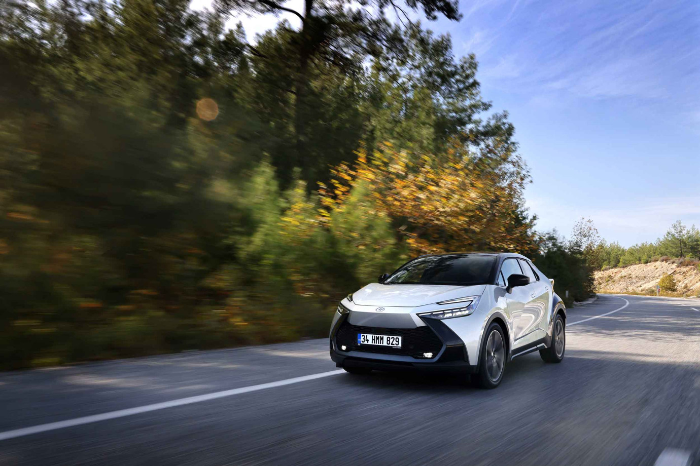 Toyota C-HR Hybrid SUV Segmentinin Zirvesinde 