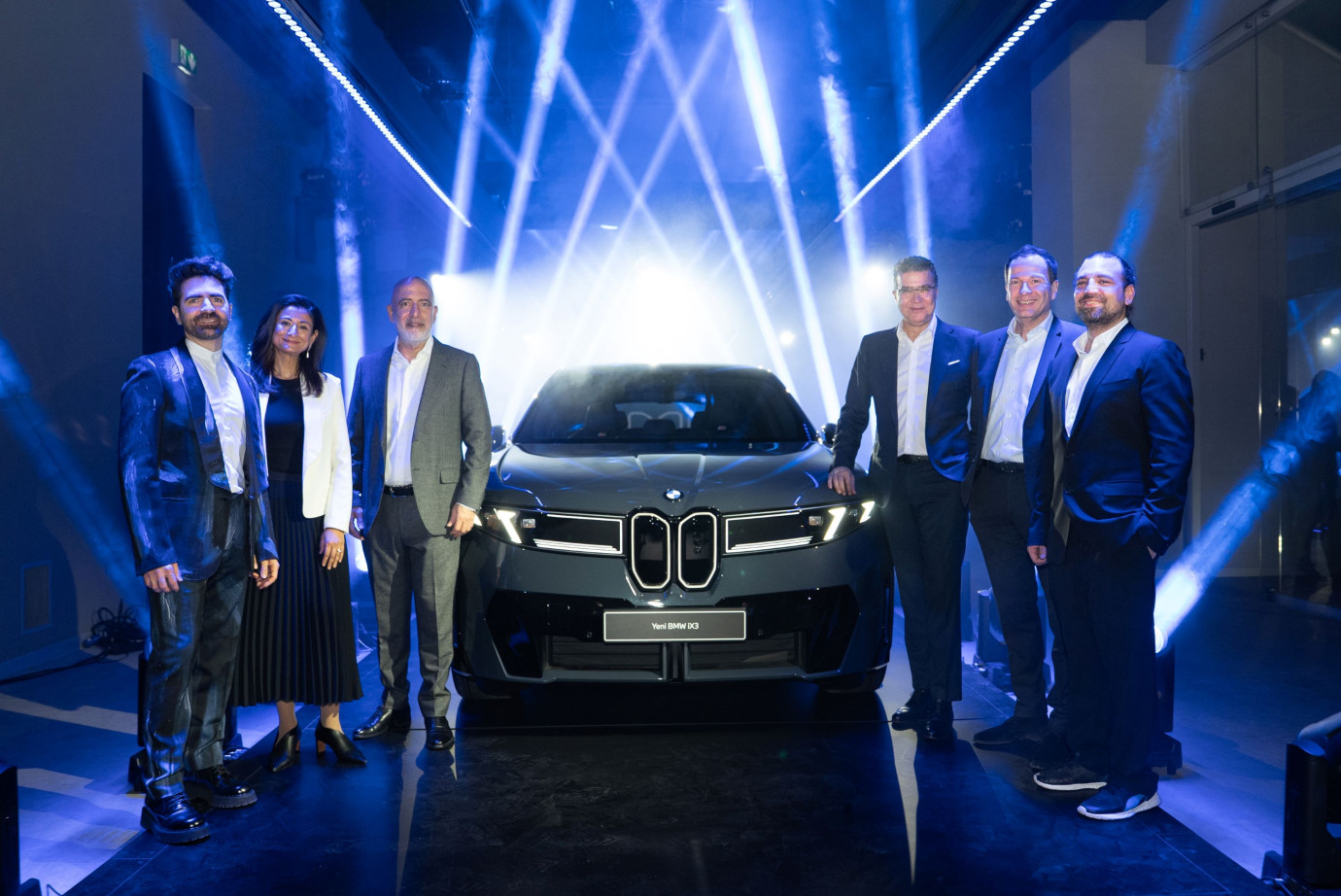 Yeni BMW iX3 Borusan Oto Ataşehir'de ortaya çıktı!