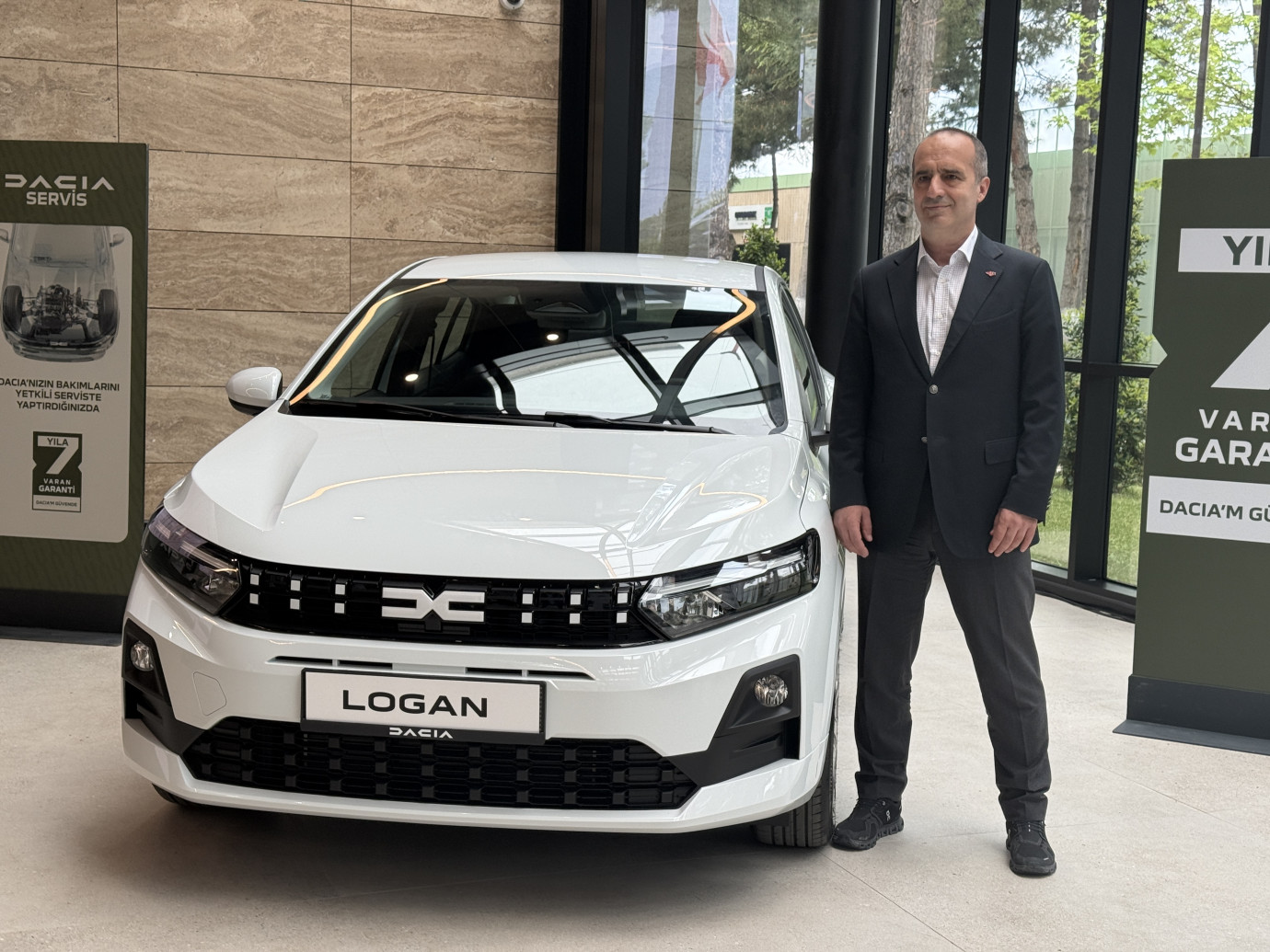 Yeni Dacia Logan 1.580.000 TL’lik fiyatıyla satışa sunuldu! 