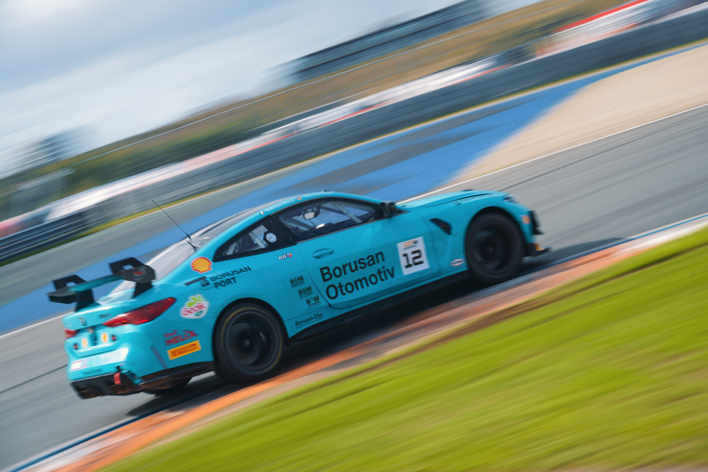 BOM,   Zandvoort’ta 18’inci Sıradan Podyuma Uzandı