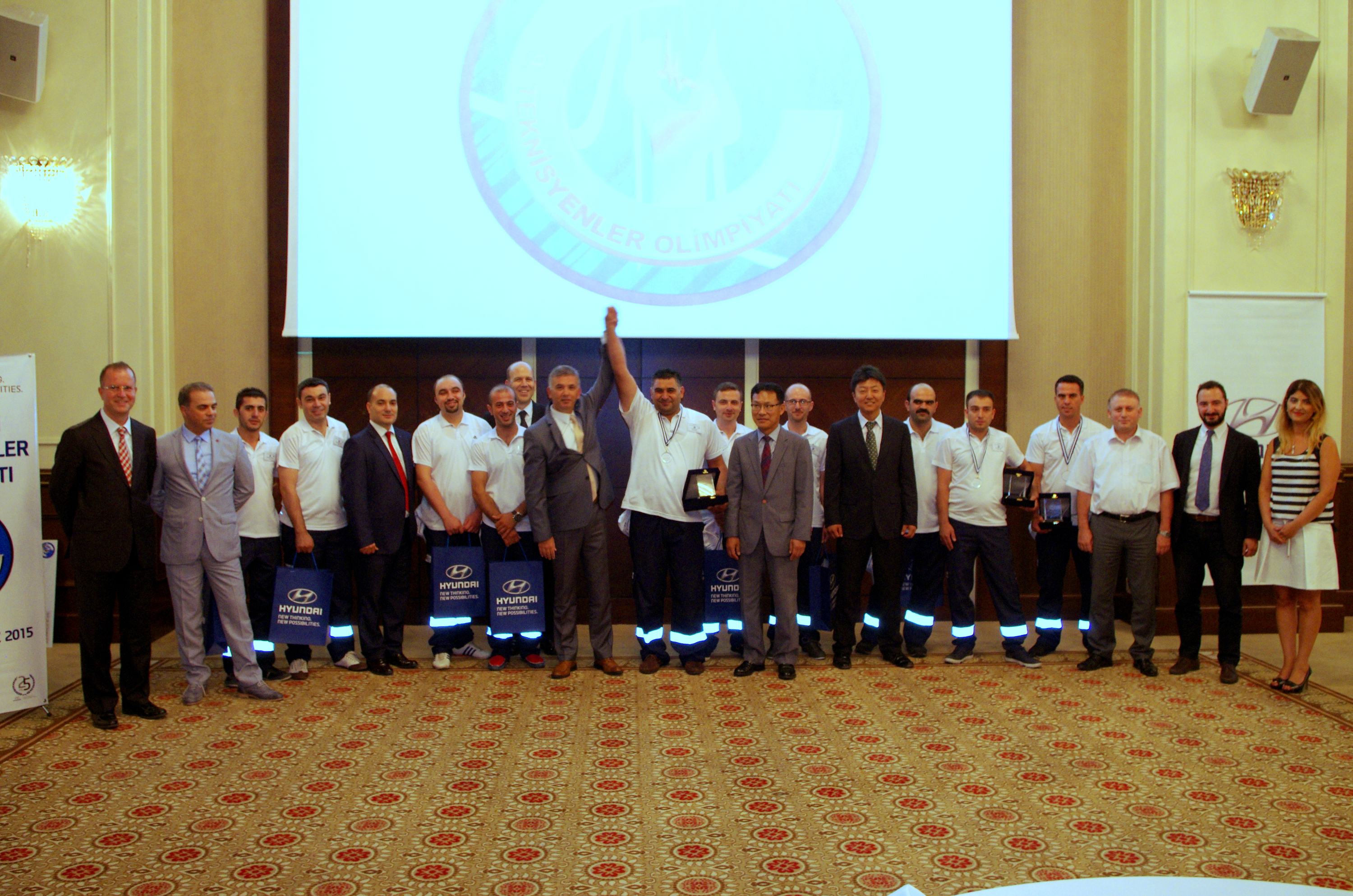 Hyundai teknisyenleri Kore yolcusu