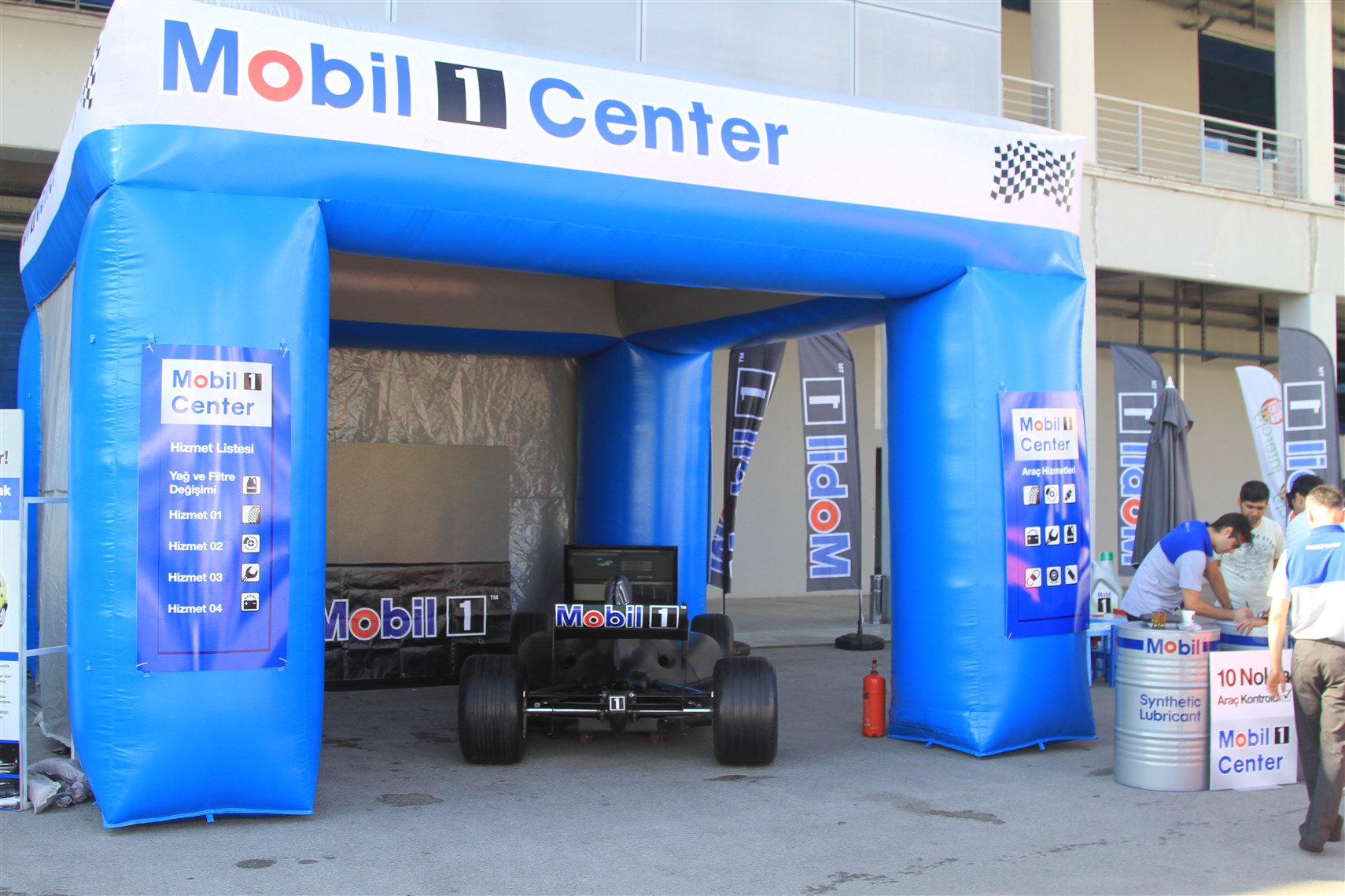 Mobil 1, otomobilcilerle buluştu