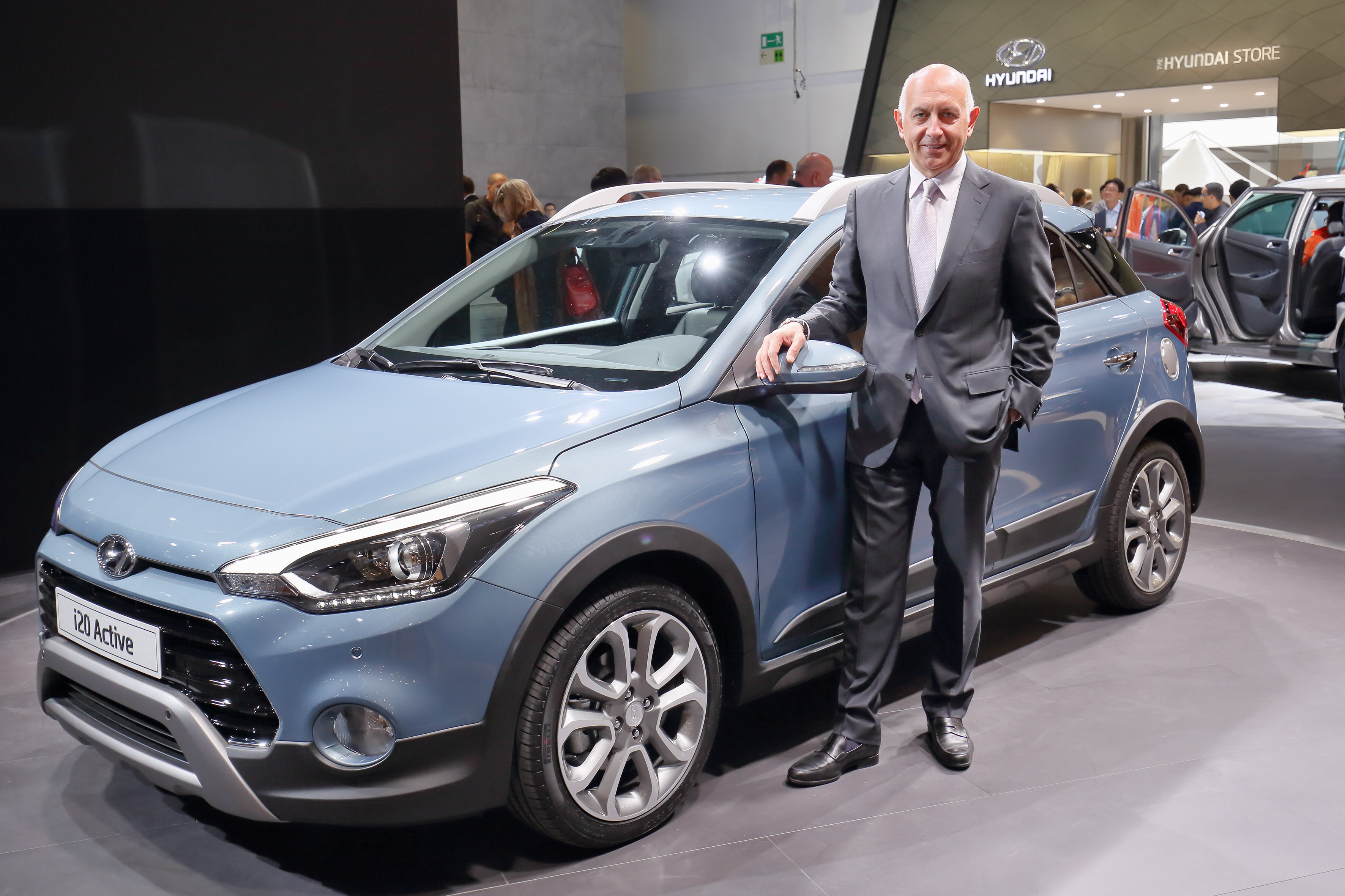 İZMİTLİ i20 AİLESİNİN YENİ ÜYESİ i20 ACTIVE DÜNYAYA TANITILDI