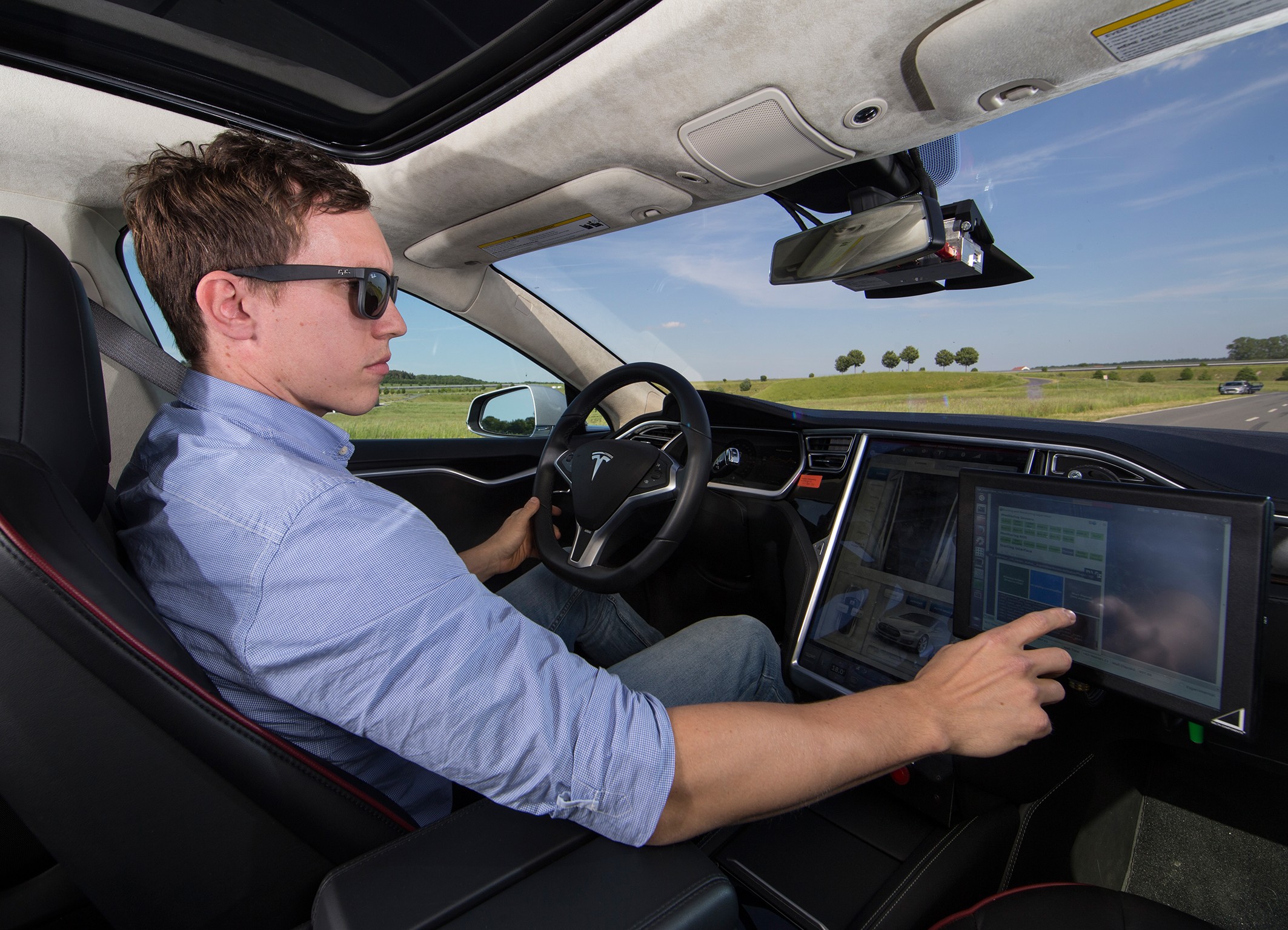 Bosch ile internet otomobilin bir parçası olacak