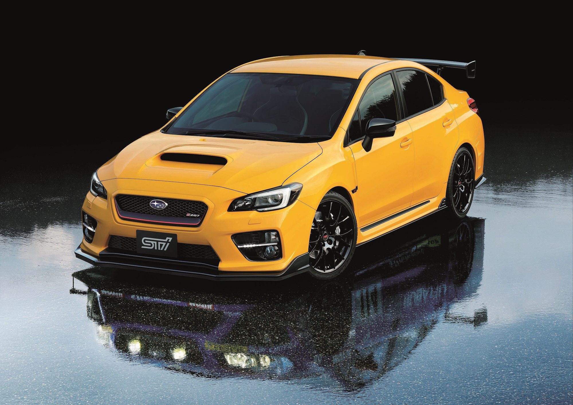 Subaru S207 WRX STI yüzünü Tokyo'da gösterdi