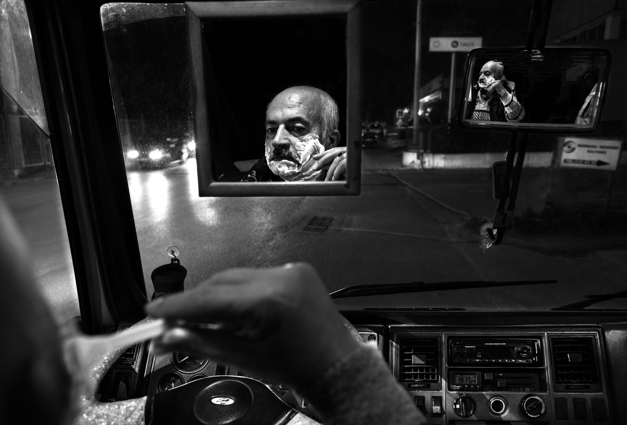 Ford Trucks'ın fotoğraf yarışması kazananlarına ödül