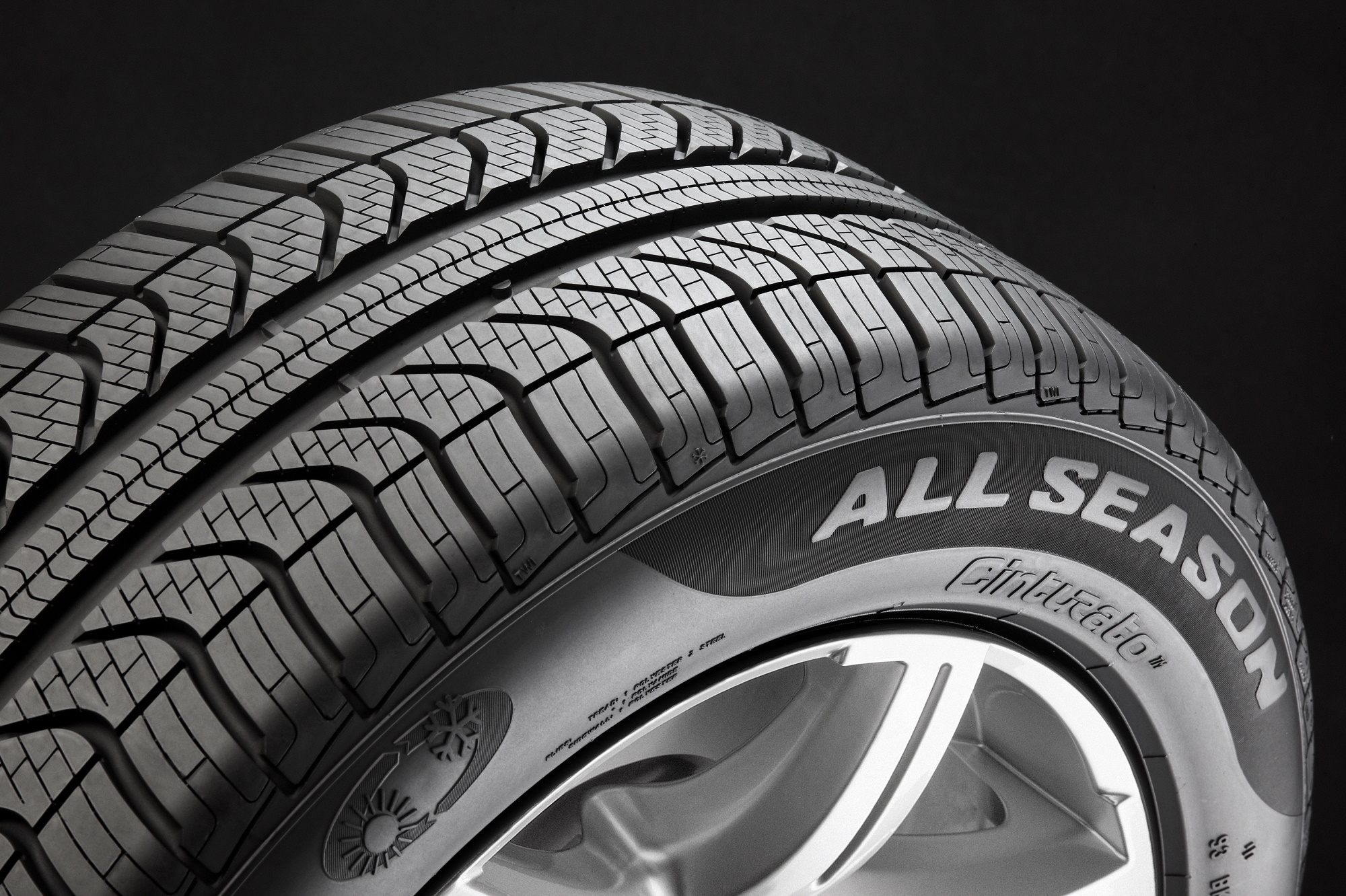 Yeni 4 mevsimlik Pirelli Cinturato All Season satışta