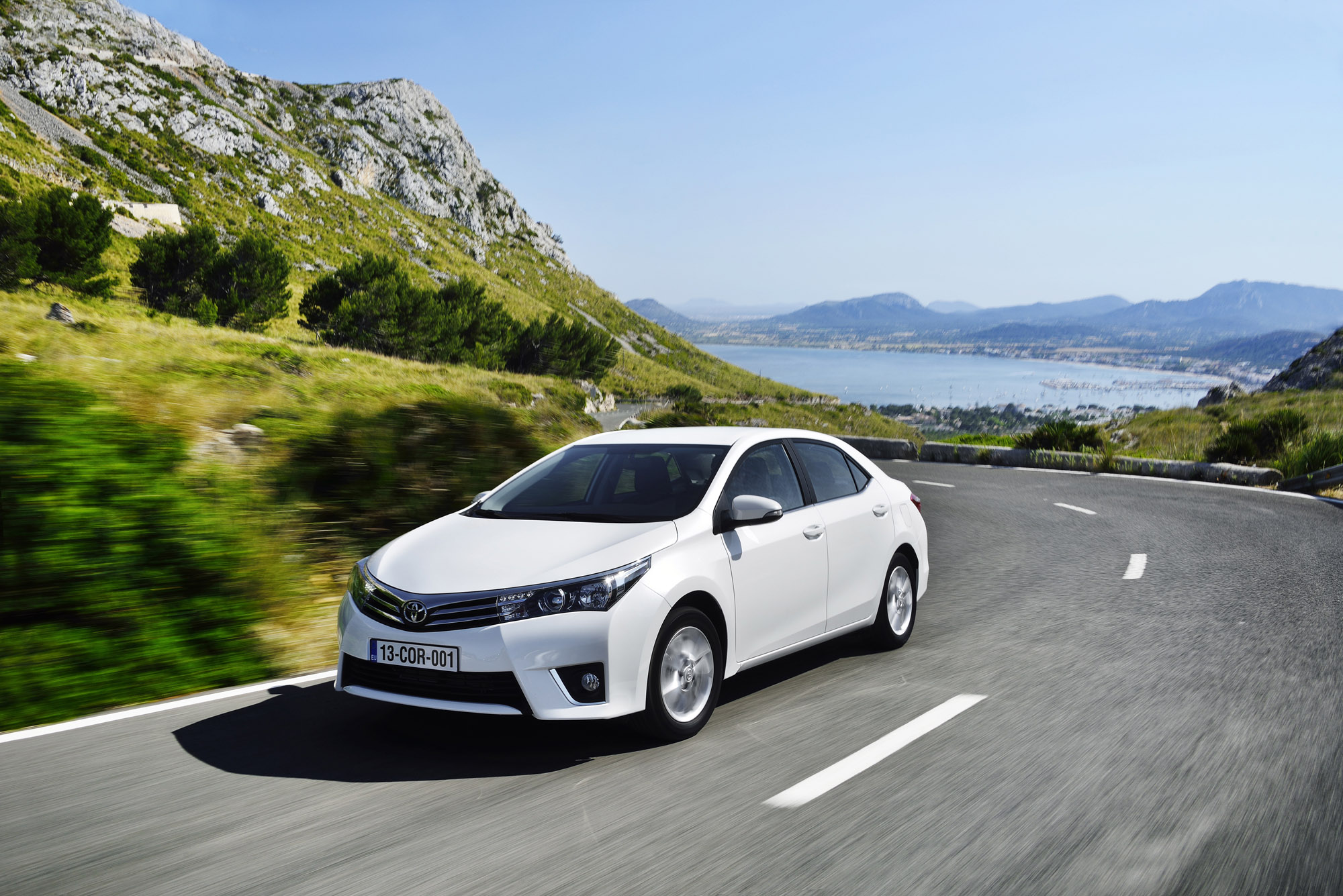 Toyota kendi rekorunu kırdı