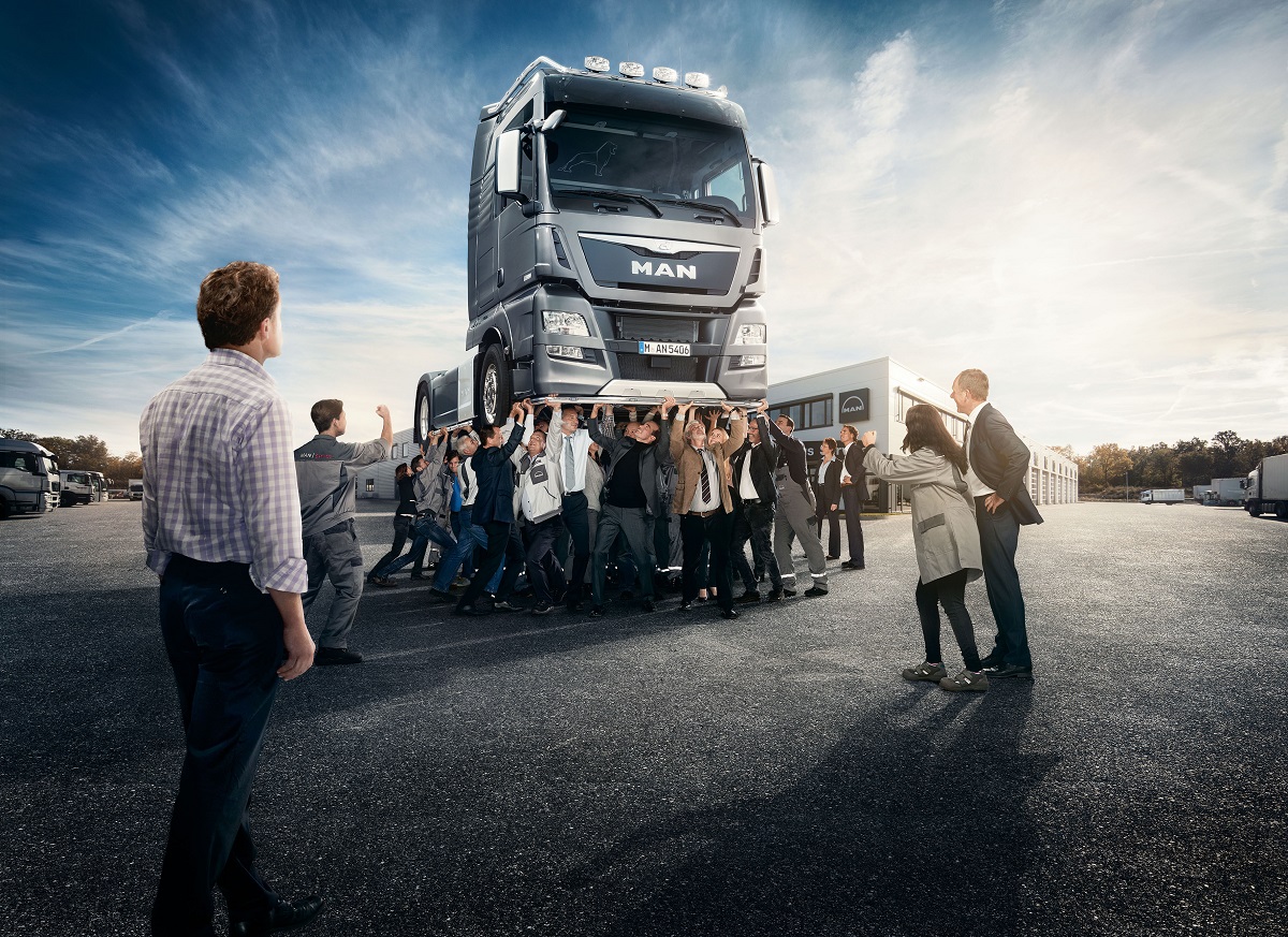 MAN'dan rekor senesi