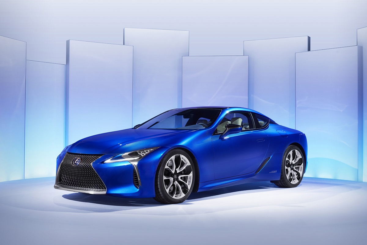 Yeni Lexus LC 500h: Her konuda üstün