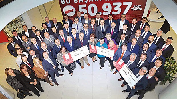 Toyota'nın kahraman bayileri !