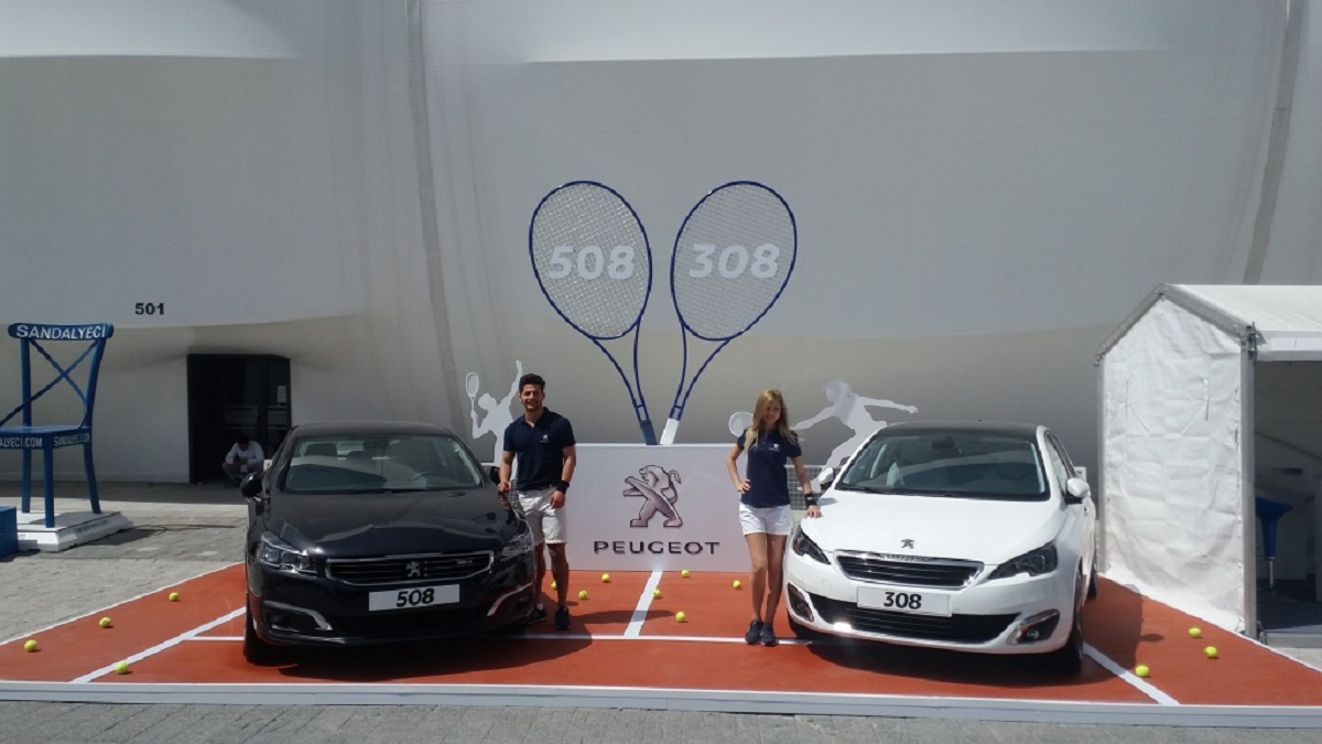Peugeot ile Tenis Festivali’ne
