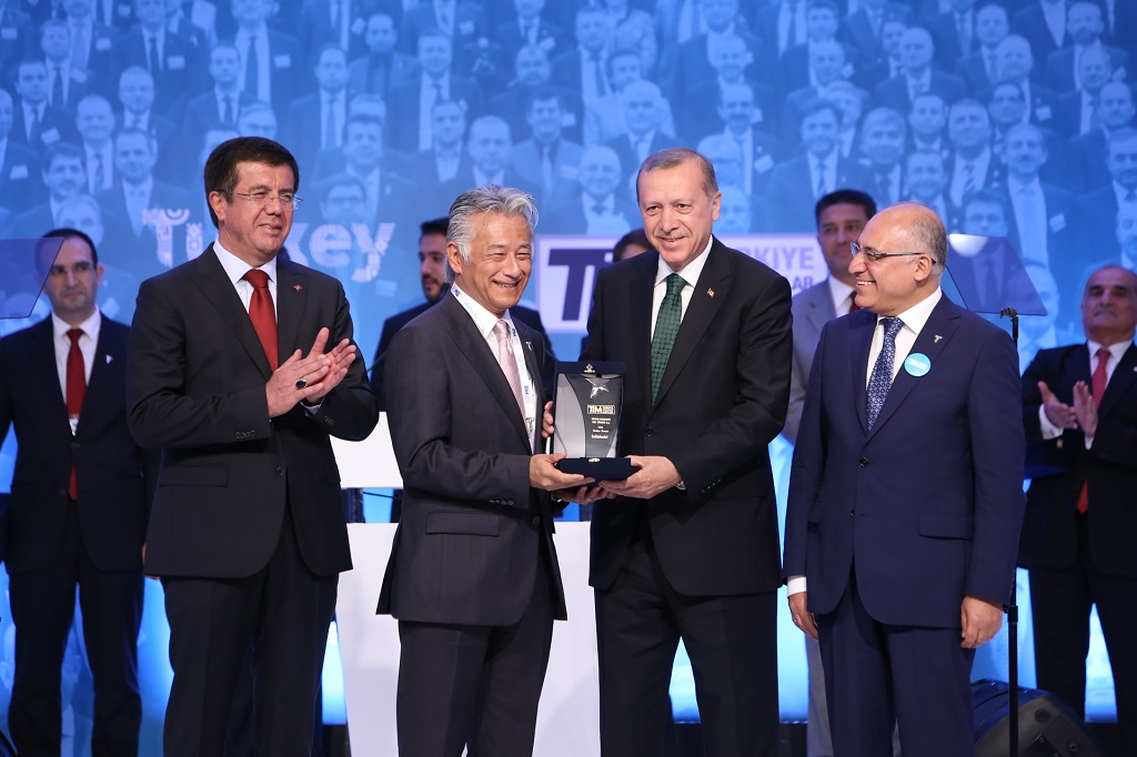 Toyota Türkiye'ye ihracat ödülü
