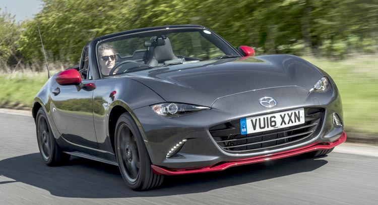 Mazda MX-5'e kırmızı dokunuş
