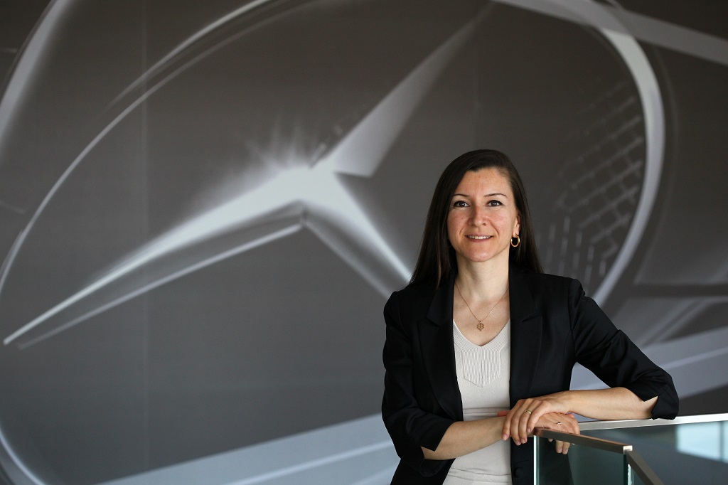 Mercedes-Benz'e yeni iletişim müdürü