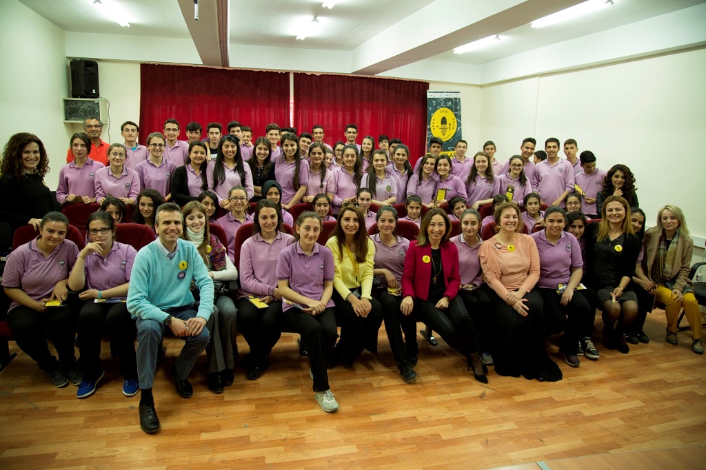 Ford Otosan ile Bal Arıları Mühendis Oluyor