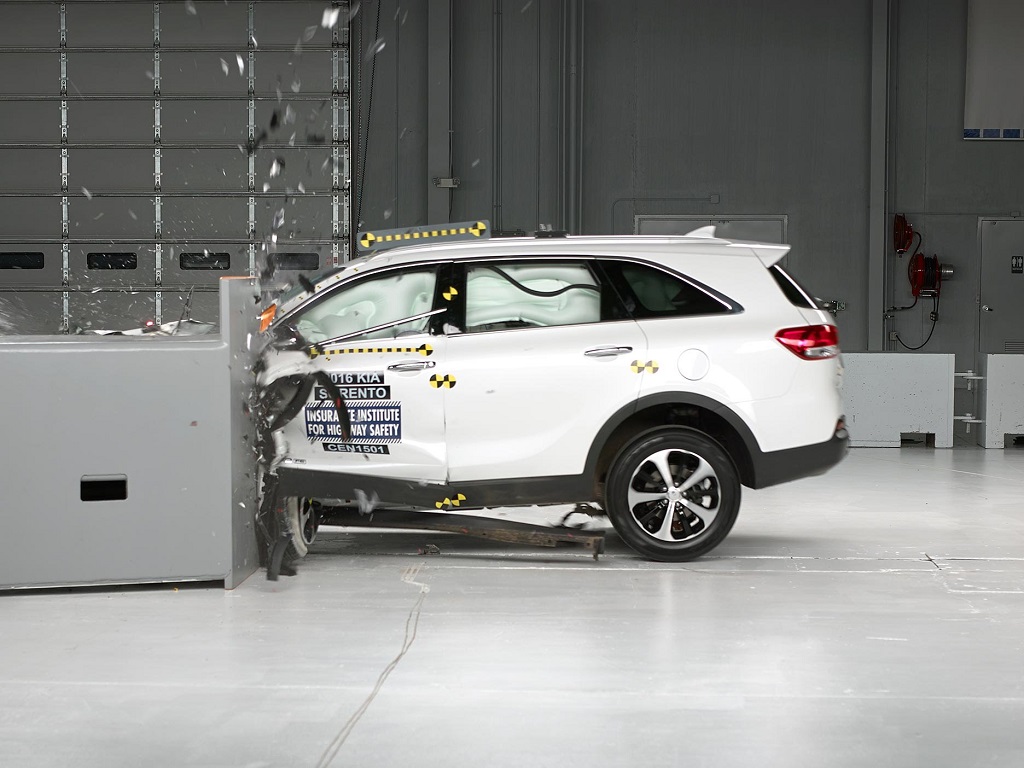 Kia Sorento güvenlik testine girdi