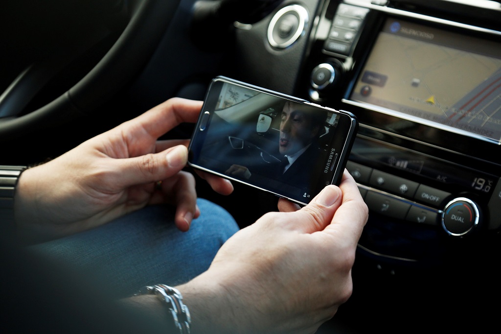 Nissan, Twitter üzerinden ilk aracını sattı