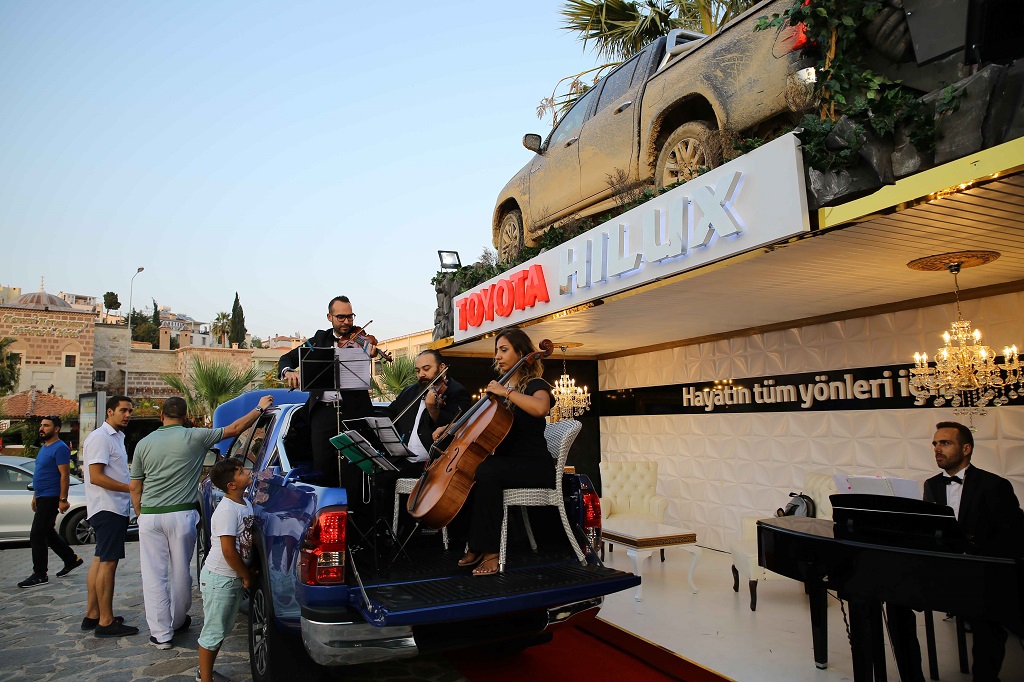 Toyota Hilux bu kez Türkiye turunda