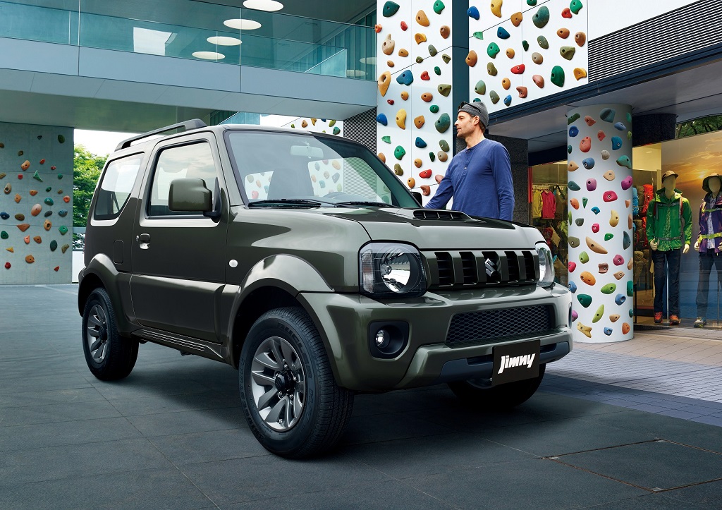 Suzuki'nin küçük SUV'u Jimny yeniden yollarda