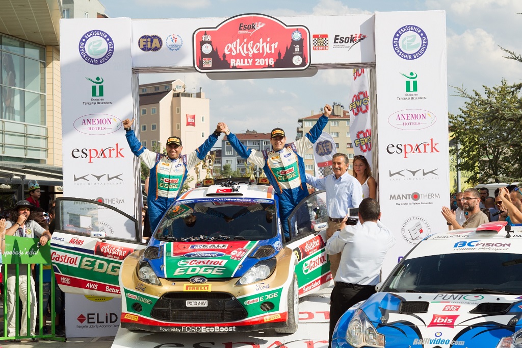 Castrol Ford Team Türkiye Eskişehir'de podyuma çıktı