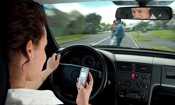 Araç kullananların yüzde 65’i telefonla meşgul