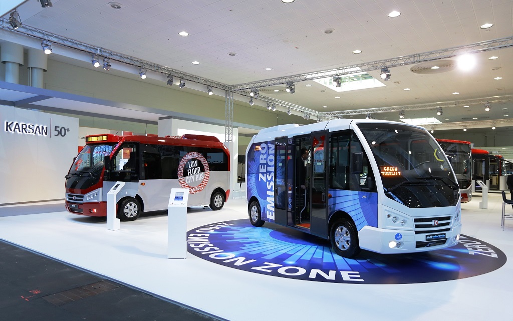 Karsan, Türkiye'nin ilk elektrikli minibüsünü tanıttı