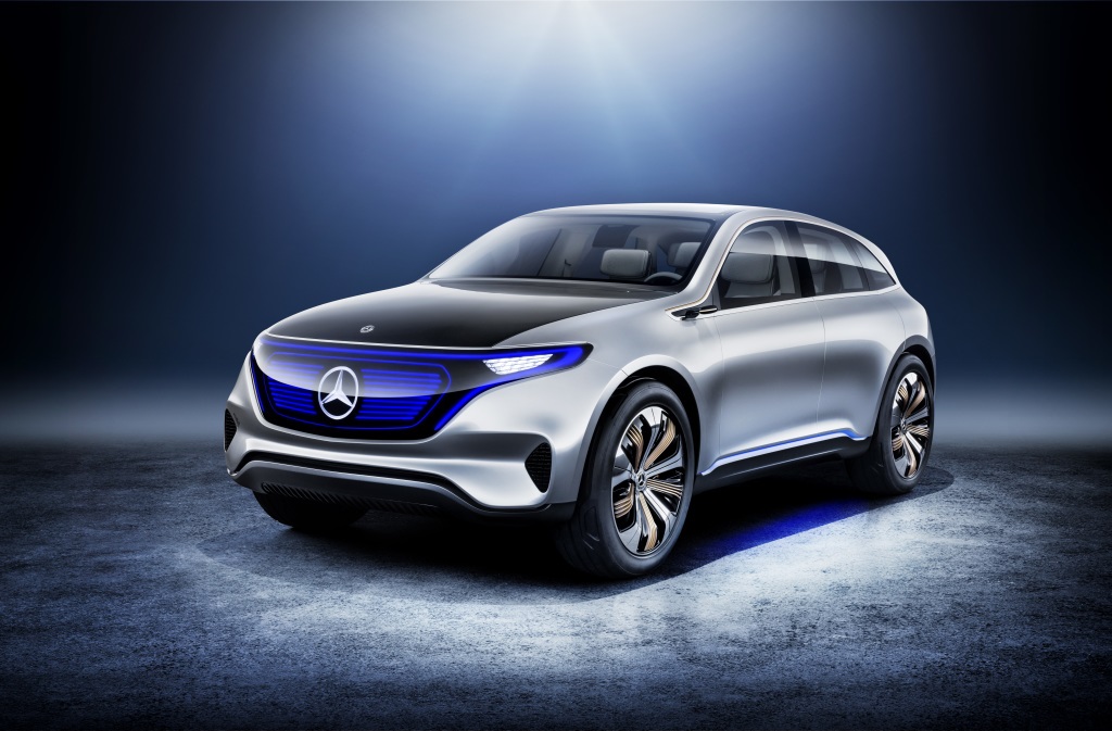 Mercedes-Benz Paris'te elektriklileri ile boy gösteriyor