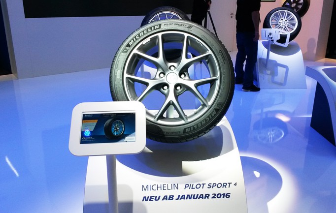 Michelin, Paris'te 2 yeni lastiğini tanıttı