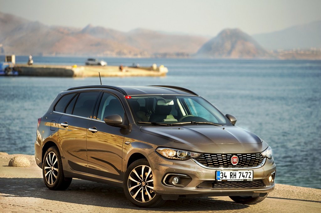 Fiat Egea Station Wagon satışa sunuldu