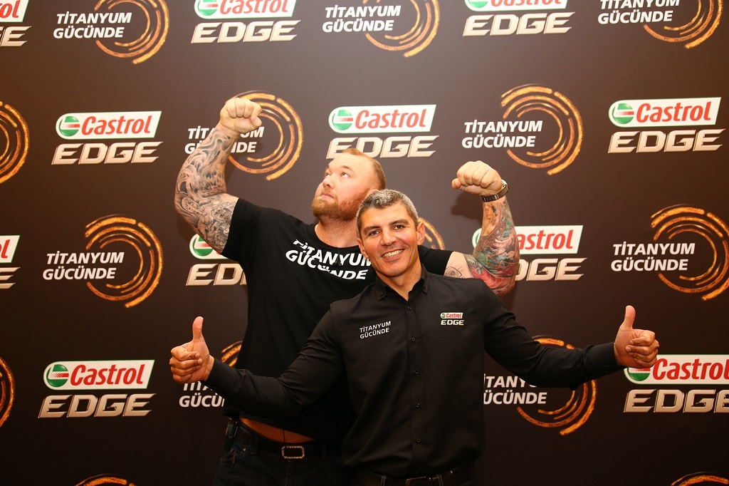 Titanyum Gücündeki “Castrol EDGE SUPERCAR”ı Tanıttı!