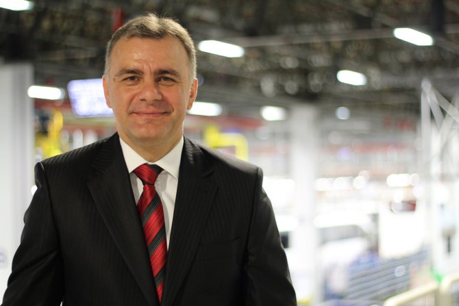 Mercedes'e bir Türk yönetici daha