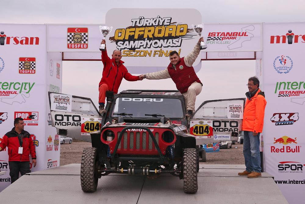 Memi-Pertev Ekibi İstanbul Offroad'ında kazandı