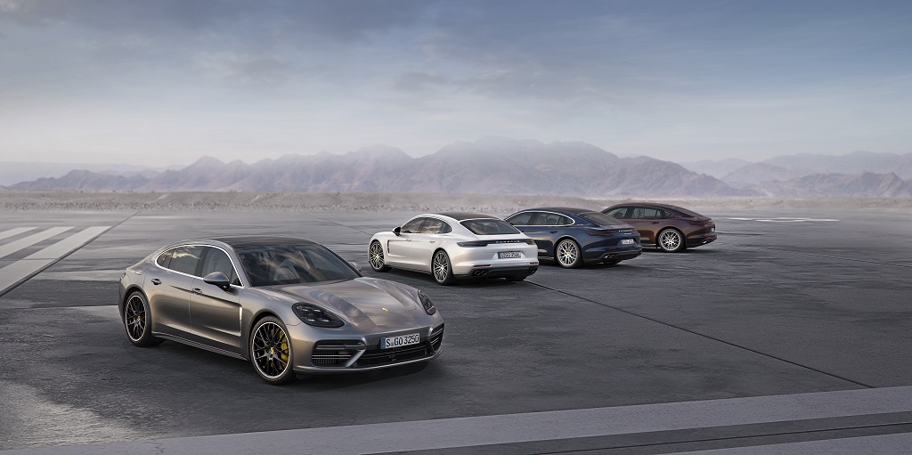 Yeni Porsche Panamera Los Angles'da