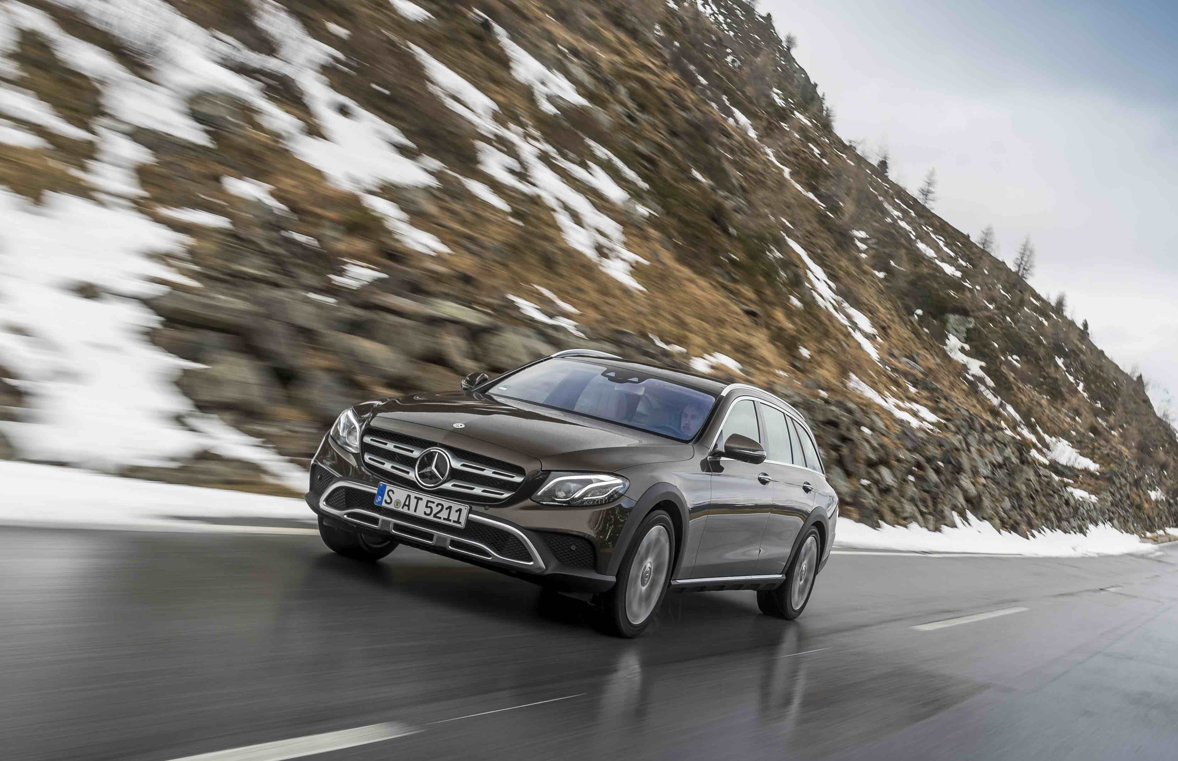 Mercedes, 2017’ye hızlı giriyor...