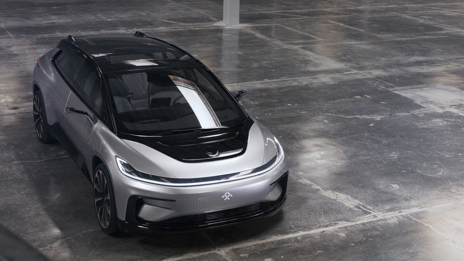 Faraday Future FF91'in fiyatı 300.000$'ın altında olacak.