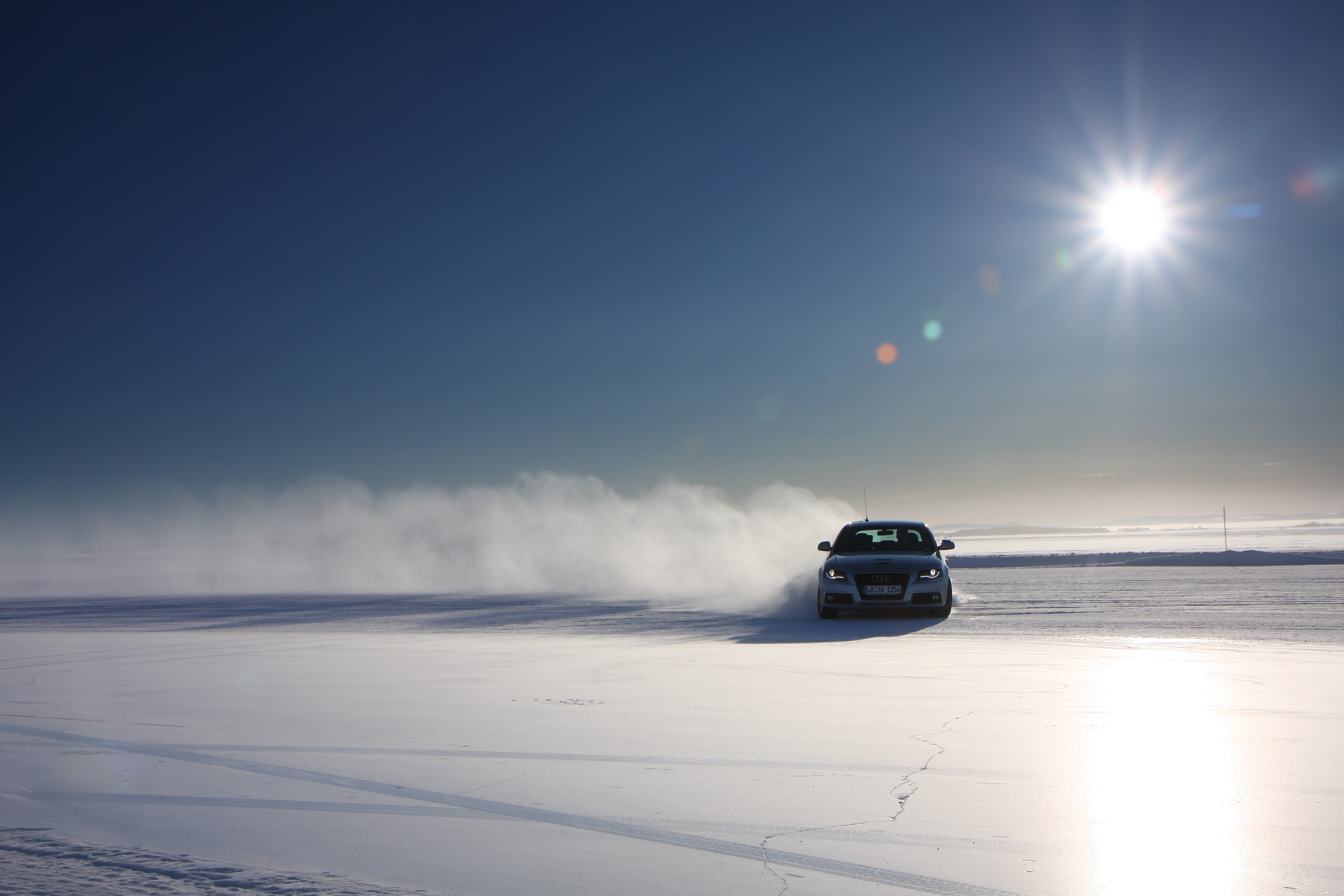 Bosch ile karlı yollarda kaza yapmamak mümkün.