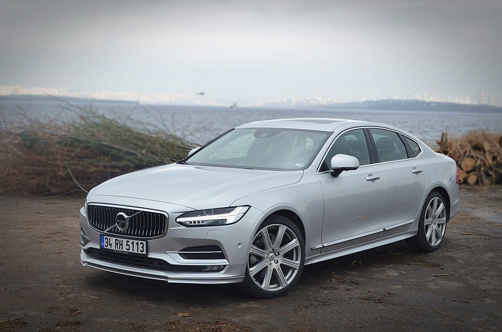 HAFTANIN OTOMOBİLİ: VOLVO S90