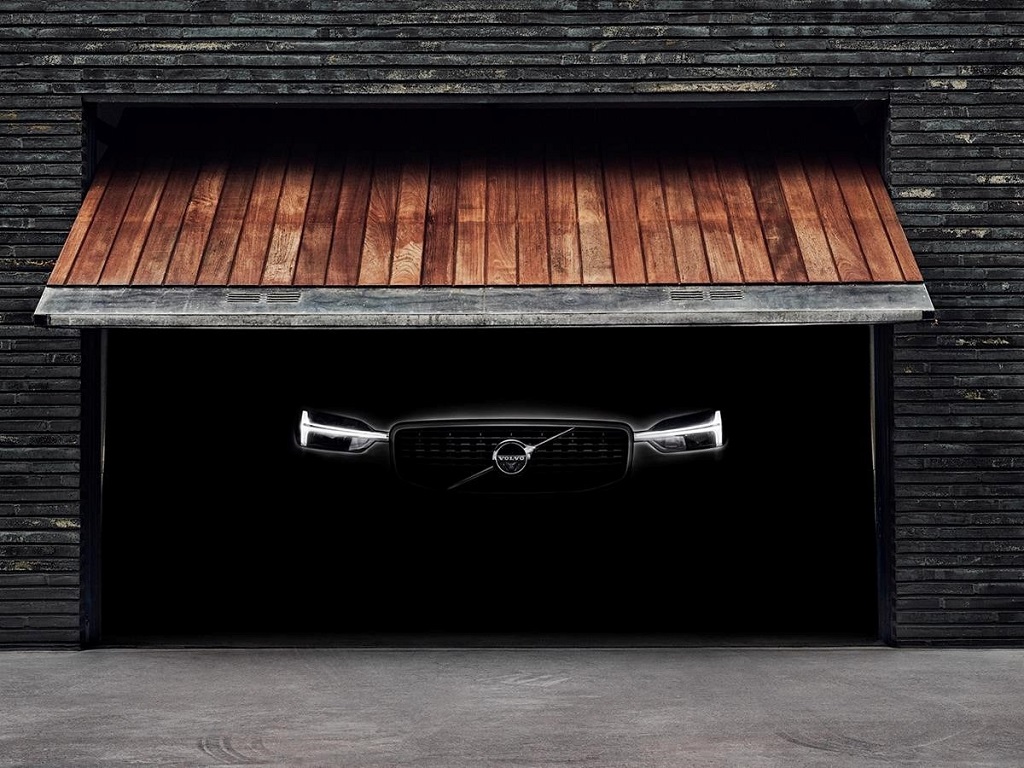 Yeni Volvo XC60 güvenlikte sınır tanımıyor