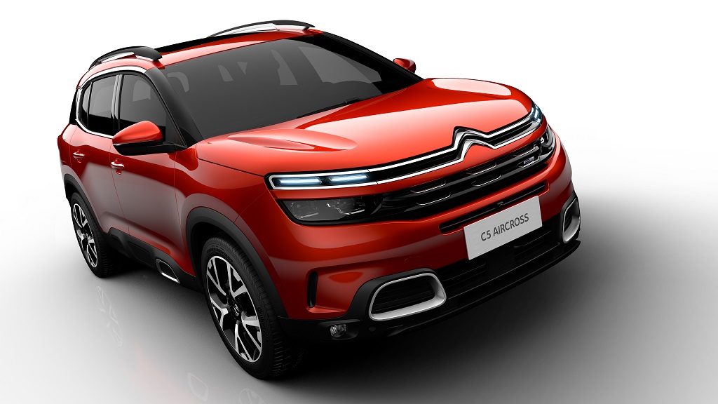 Citroen'in yeni SUV'u C5 Aircross gün yüzüne çıktı