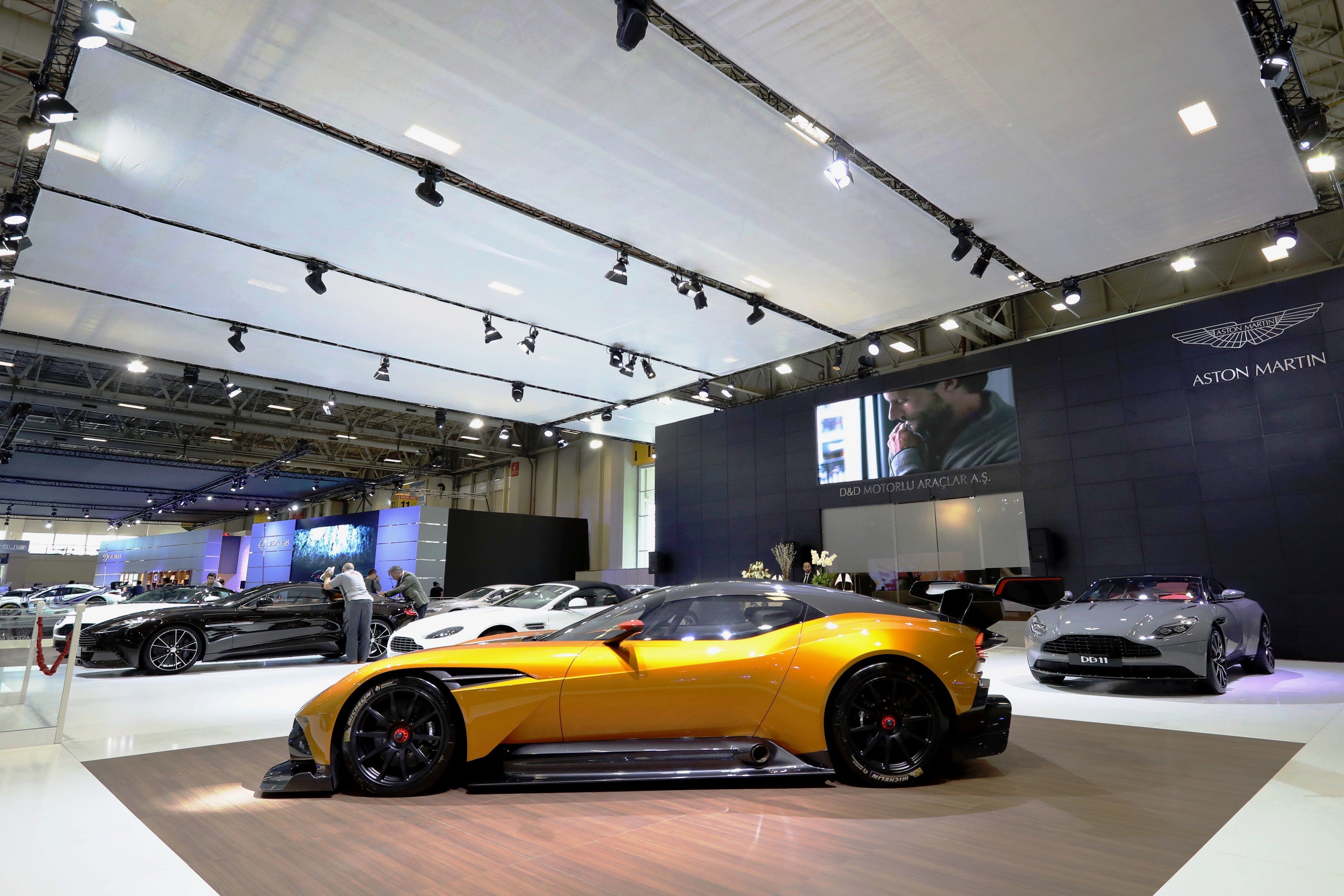 Auto Show İstanbul 2017: İstanbul'da Aston Martin Rüzgarı