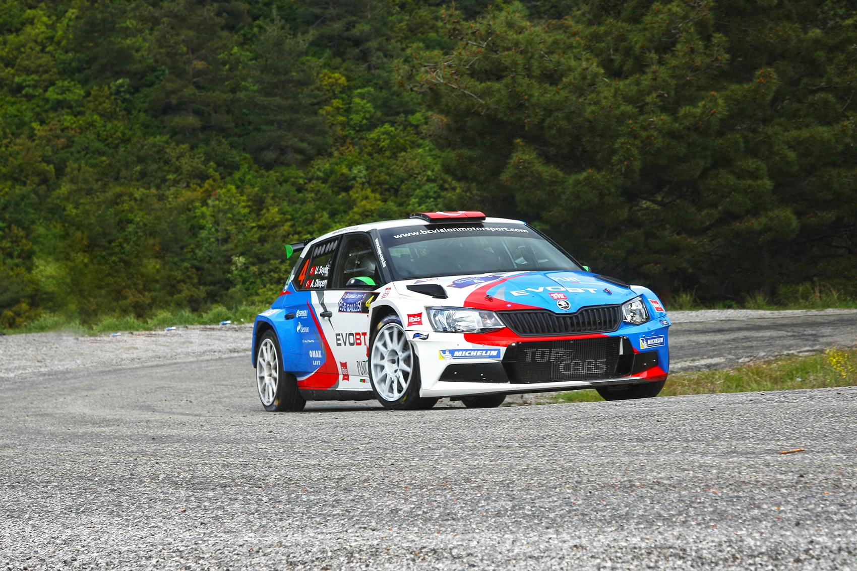 Skoda Fabia R5, Ege Rallisi'nde  Zirveye Yükseldi