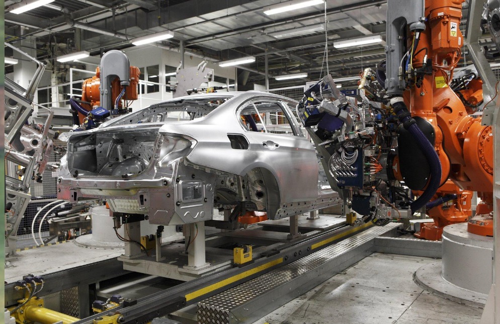 Otomotiv sektöründe 10 yılın rekoru kırıldı