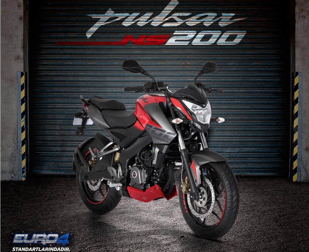 Yeni Pulsar NS200 ve RS200 bayilerde