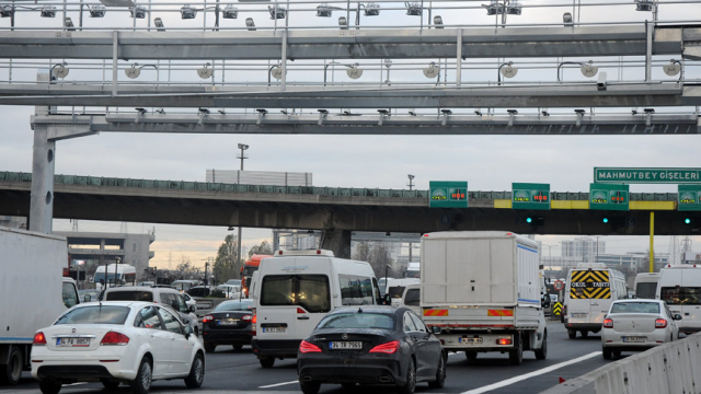 Otoyol ve köprülere Serbest Geçiş Sistemi geliyor