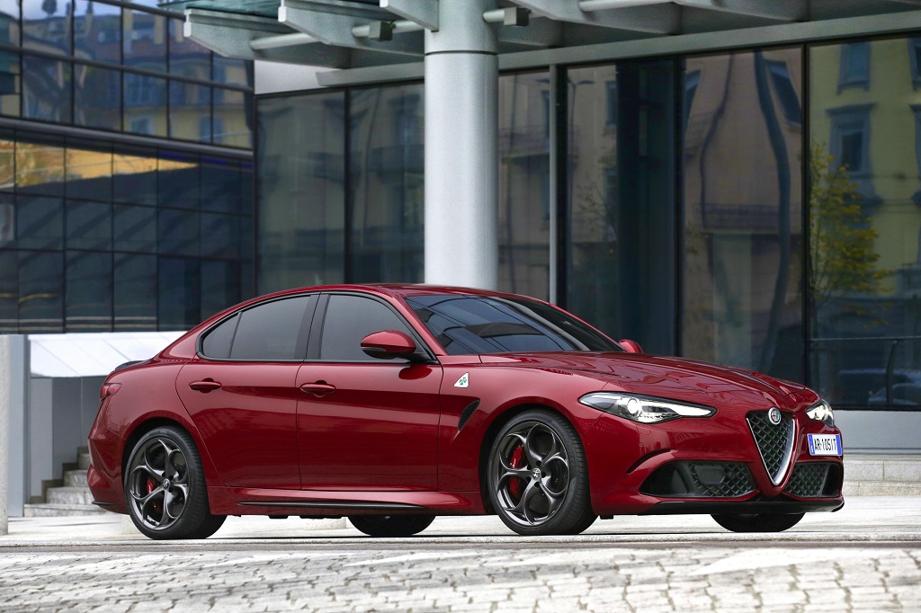 İngiltere'den Alfa Romeo Giulia’ya Ödül!