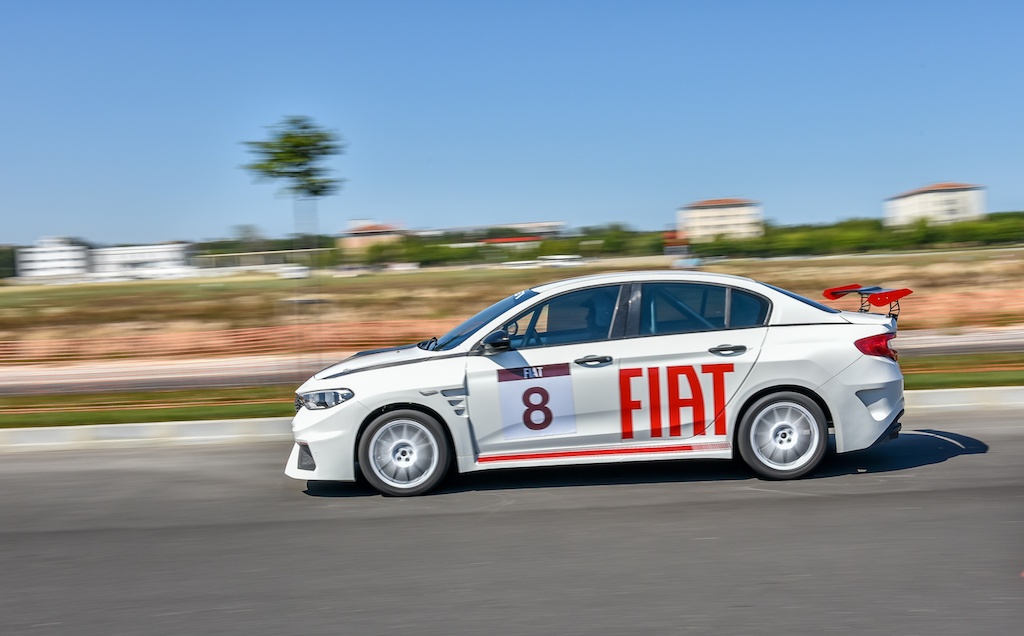 Fıat Egea pistte seni bekliyor