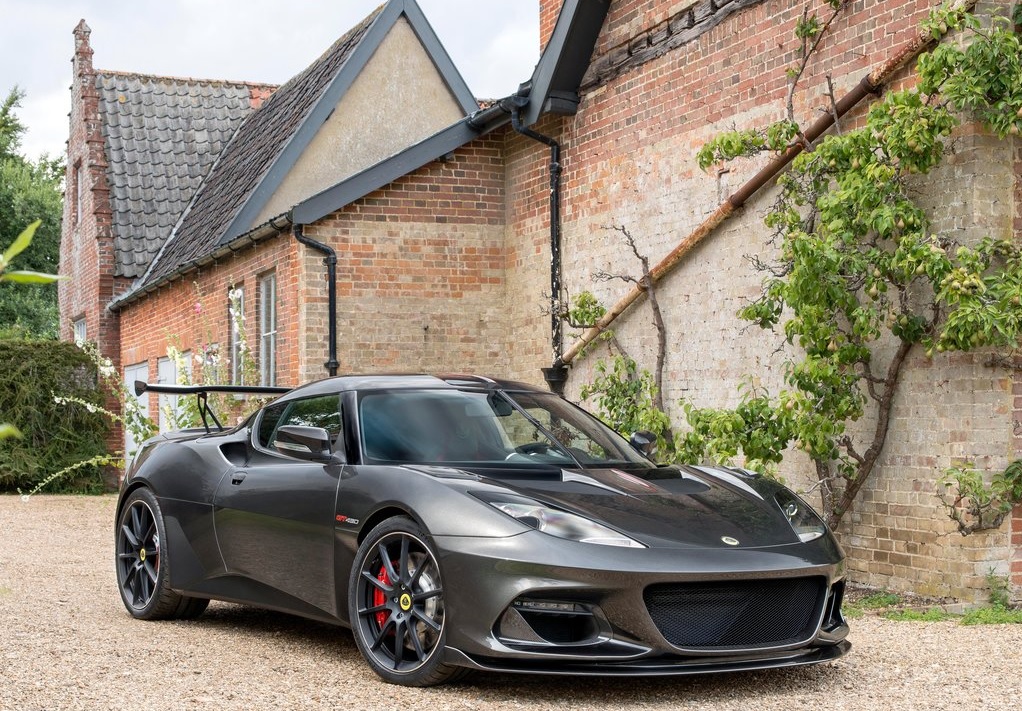 Lotus'tan yeni Evora GT430!