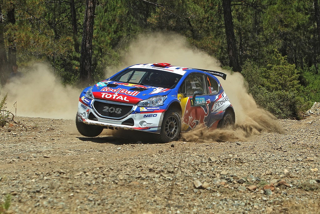 Bursa rallisinde Avcı-Gücenmez ikilisi podyumda