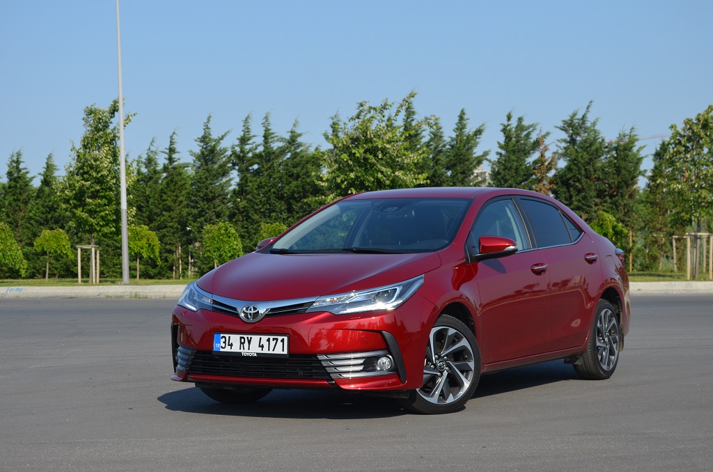Sürüş izlenimi: Toyota Corolla 50.Yıl Özel Serisi